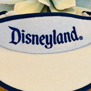 Disneyland Walt Disney World Visor Hat Mickey White Terry 1980s Embroidered